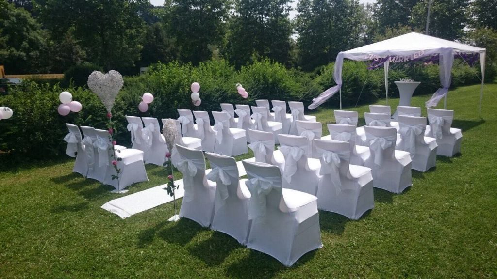 V&O Stuhlhussen – Tischdecken Verleih – Blumen und Dekoration in Butzbach, Bild 2